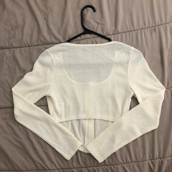 SHEIN | asymmetrical fuzzy top. - Picture 4 of 4